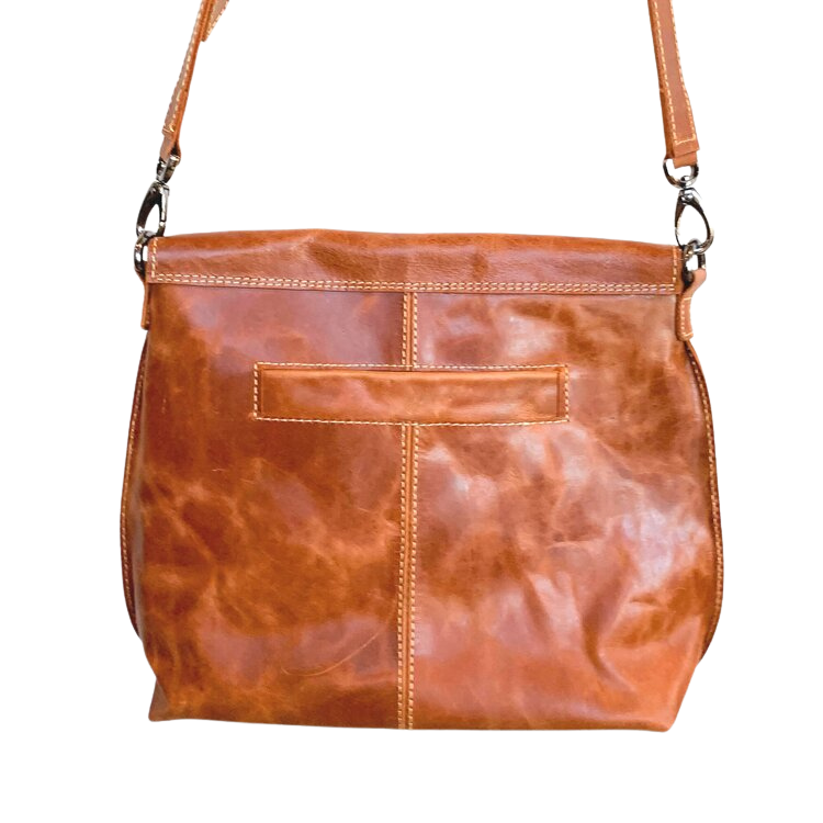 Hugmule Saddle Bag in pure leather with endless style